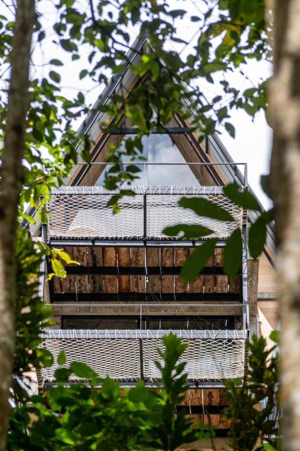 Wild Bee Hostel เอลลา ภายนอก รูปภาพ
